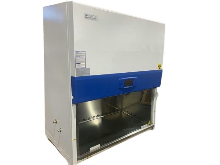 NSF Certified 4 Ft Class II Type B2 Biosafety Cabinet 110V Refurb 2022